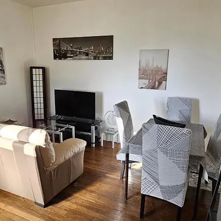 Appartement F2 Orleans 42M2, Parking, 4 Couchages Et Lit Bebe Exterior photo