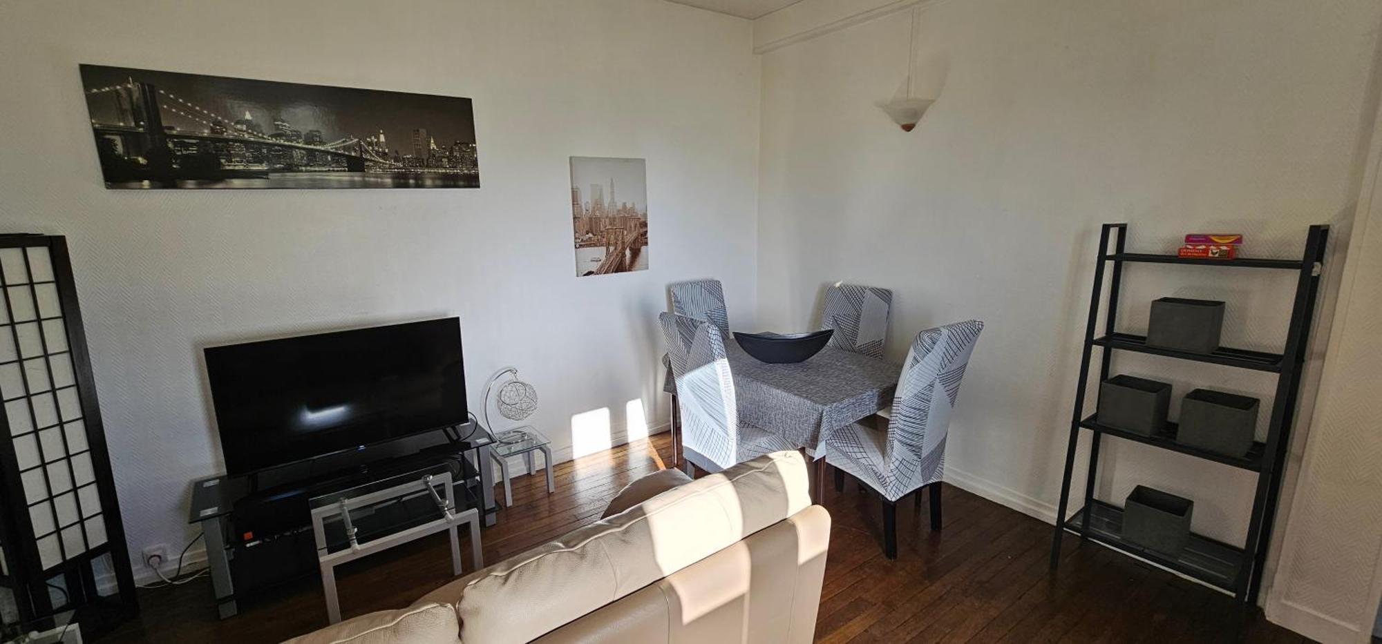 F2 42m2, Parking, 4 Couchages Et Lit Bebe Apartment
