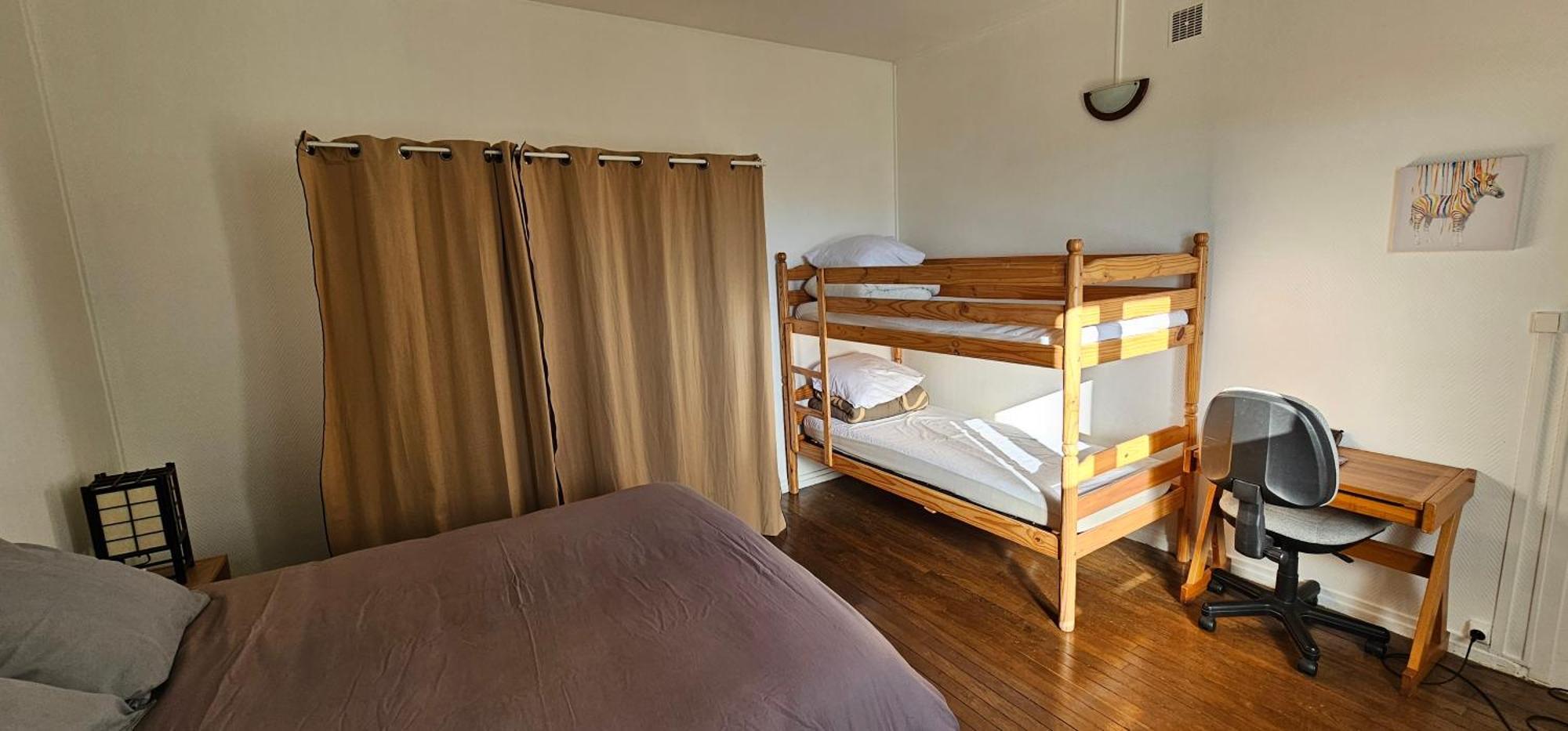 Apartment F2 42m2, Parking, 4 Couchages Et Lit Bebe *